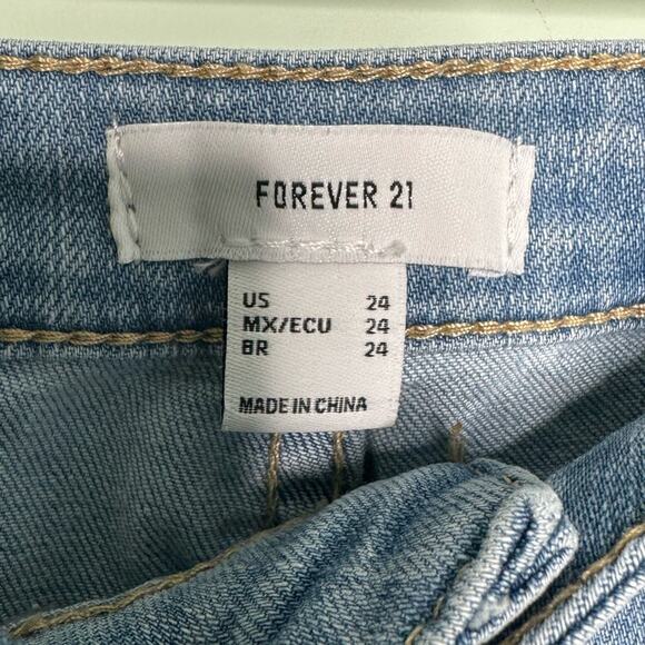 Forever 21 Mid-Rise Super Flare Jeans Size 24 - Picture 10 of 10